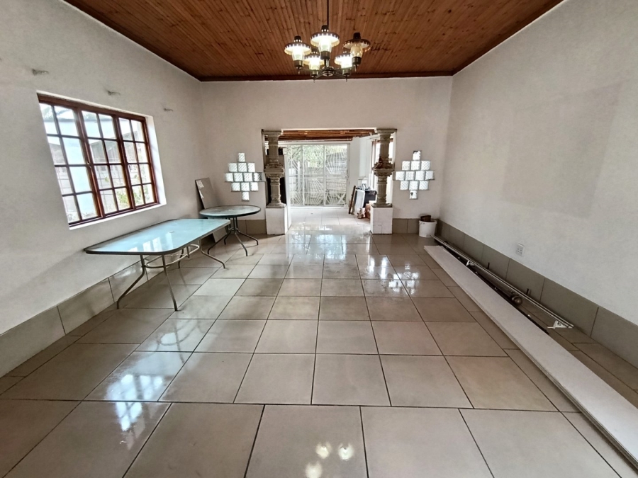 4 Bedroom Property for Sale in Hospitaalpark Free State